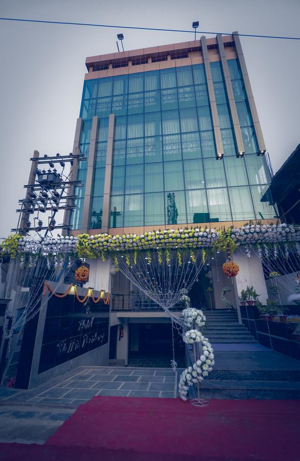 Hotel Welkin Residency Tezpur Eksteriør bilde