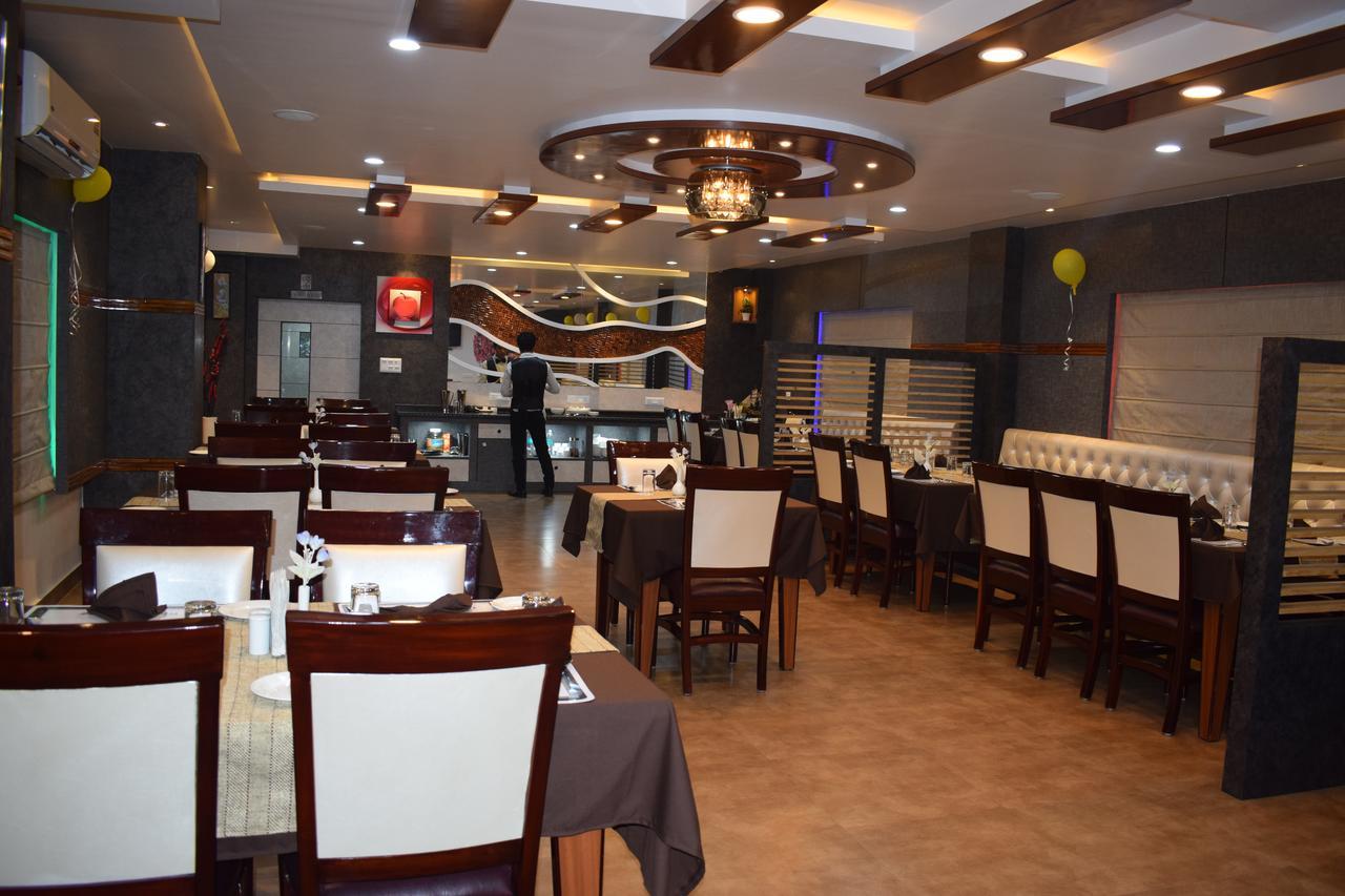Hotel Welkin Residency Tezpur Eksteriør bilde
